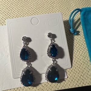 Dazzling Sapphire Blue Teardrop Earrings